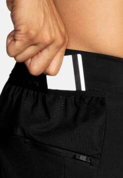 BROOKS Sherpa 5" 2-In-1 Short - Korte Broeken - Black -BrooksRunner 049dc86c77b3448f8235b6e8956d1d59