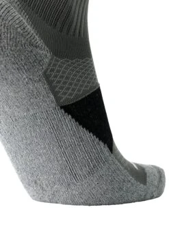 BROOKS High Point Quarter - Sportsokken - Asphalt Black -BrooksRunner 0cde0080fd5b4b498f39b44665e95131