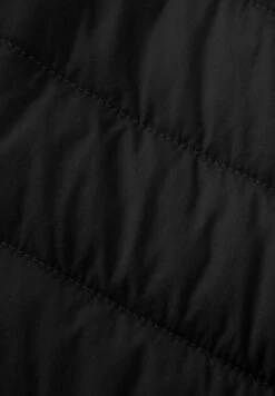 BROOKS Shield Hybrid Vest 2.0 - Bodywarmer - Black -BrooksRunner 0f483a06c50d44359fa7142cf3d0de33