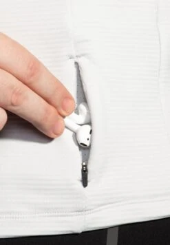 BROOKS Notch Thermal Long Sleeve 2.0 - Longsleeve - Stone -BrooksRunner 16c9c34539334405a27770b5ecfd0052