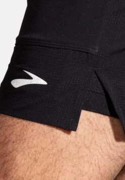 BROOKS High Point 7" 2-In-1 Short - Korte Broeken - Black -BrooksRunner 1b02b0d0dec64306a2ef7ca23a5c1618