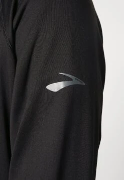 BROOKS Dash 1/2 Zip - Longsleeve - Black -BrooksRunner 46a6ede4facc43759c376e8c0cafef69