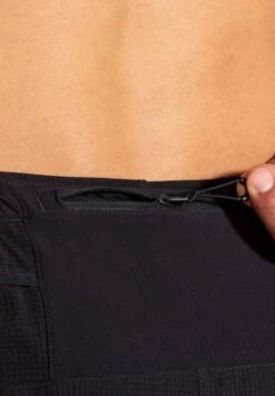 BROOKS High Point 7" 2-In-1 Short - Korte Broeken - Black -BrooksRunner 58eff451e0c34f629d8eecb92f3ee9c1