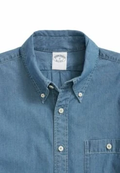 Chambray Button-Down Collar Sport - Overhemd - Blue -BrooksRunner 623d7108920643ceb157fd3179e3e8d5
