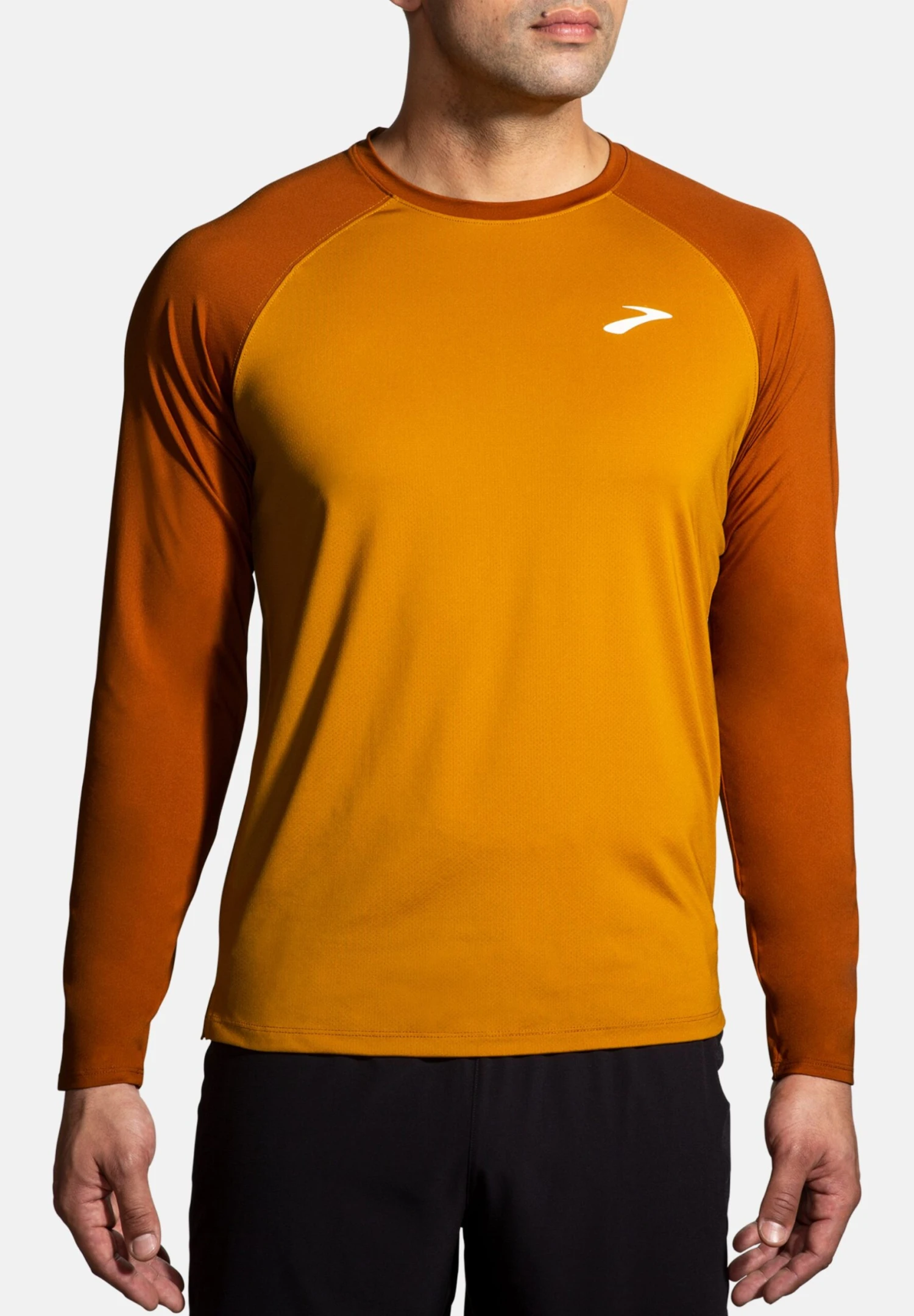 BROOKS Atmosphere Long Sleeve 2.0 - Longsleeve - Ochre Hazelwood 3 BROOKS Atmosphere Long Sleeve 2.0 - Longsleeve - Ochre Hazelwood