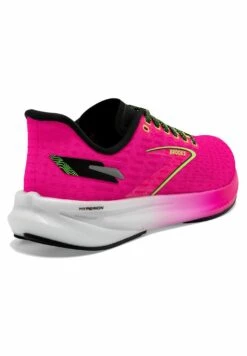 BROOKS Hyperion - Hardloopschoenen Neutraal - Pink Glo Green Black -BrooksRunner 6f26e5f85d2c4624a0fbe773a38f5cdf