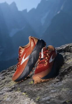 BROOKS Caldera 6 - Trail Hardloopschoenen - Rooibos Biscuit Peacoat -BrooksRunner 73f20a0693ef4298a6009c4eee756c1b
