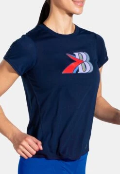 Distance Graphic Short Sleeve - T-Shirt Print - Navy Brooks B -BrooksRunner 7e9a48d9586740368db1f2a2730d01f5