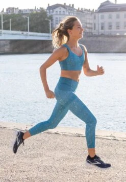 BROOKS Method 7/8 Tight - Legging - Lagoon Speckle Print Lagoon -BrooksRunner 7f6eb88302fe477abcea748da8e778c5