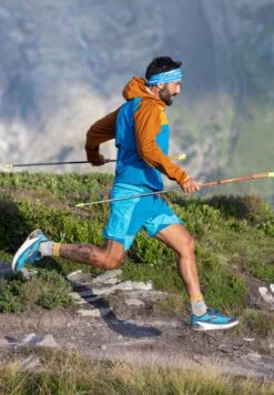 BROOKS High Point 7" 2-In-1 Short - Korte Broeken - Hyper Blue Mist Pacific -BrooksRunner 843094108332462187e90d6f62cb5e2e