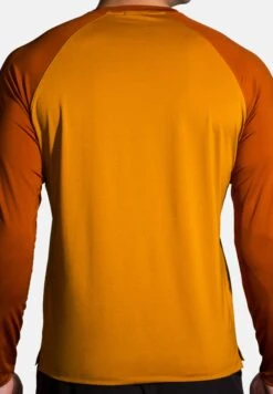 BROOKS Atmosphere Long Sleeve 2.0 - Longsleeve - Ochre Hazelwood 8 BROOKS Atmosphere Long Sleeve 2.0 - Longsleeve - Ochre Hazelwood -BrooksRunner 8e33fb8a54ab41308f2d02649549c889