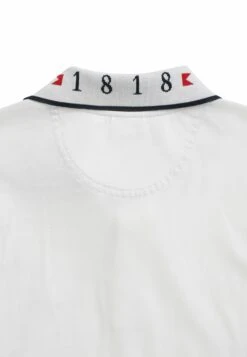 Slim-Fit Golden - Poloshirt - White 8 Slim-Fit Golden - Poloshirt - White -BrooksRunner f3404e6e884f4886a390bed0dfe1884c